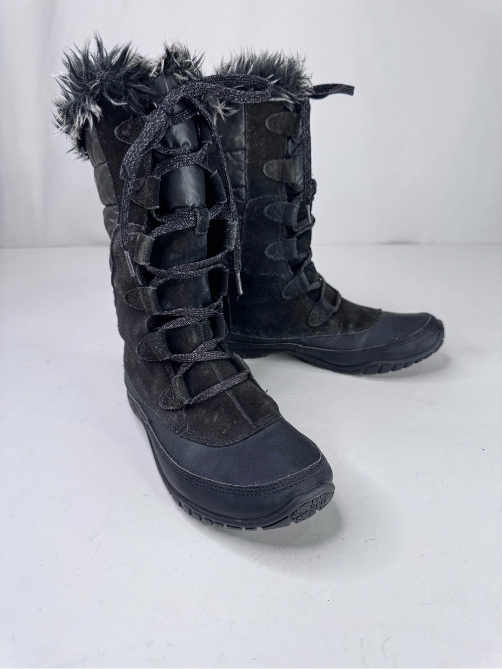 The North Face Women's Black Lace-Up Faux Fur Winter Boots